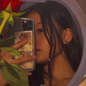 Meet your Posher, Jenny